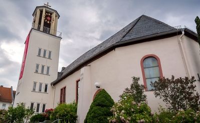 Ev. Kirche Oberstedten